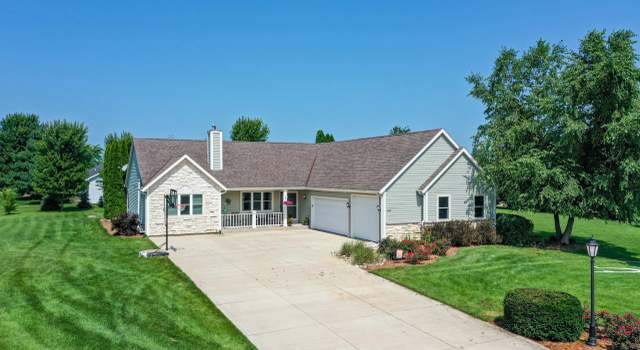 Photo of 4330 Buckey St, East Troy, WI 53120