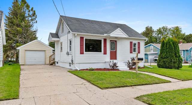 Photo of 2717 13th St, Two Rivers, WI 54241