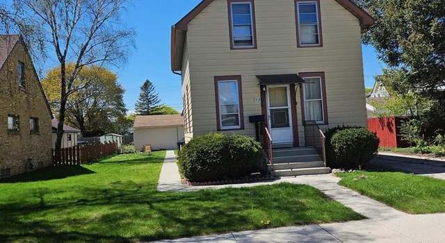 Photo of 2418 S 8th St, Sheboygan, WI 53081