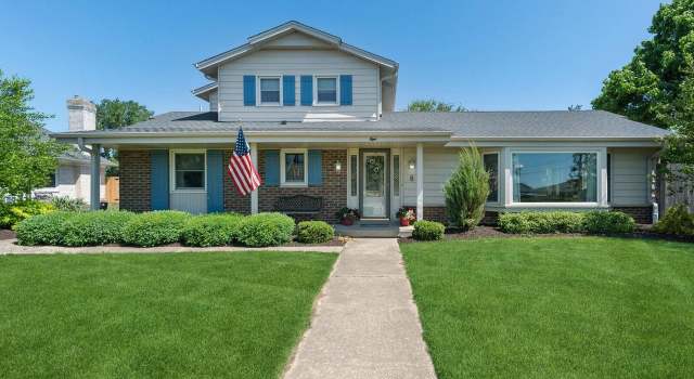 Photo of 8 Steeplechase Dr, Racine, WI 53402