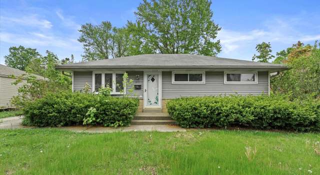 Photo of 8919 W Custer Ave, Milwaukee, WI 53225
