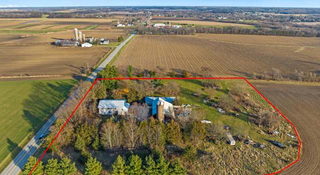 Photo of 6521 Hospital Rd, Burlington, WI 53105