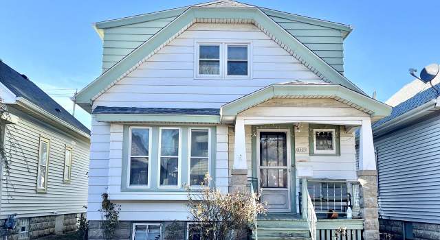 Photo of 2925 S 7th St, Milwaukee, WI 53215