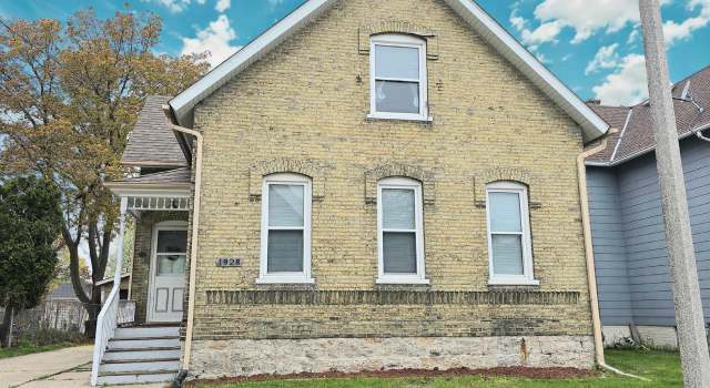 Photo of 1928 Erie St, Racine, WI 53402