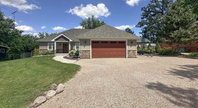 Photo of 4120 Chestnut St, Delavan, WI 53115