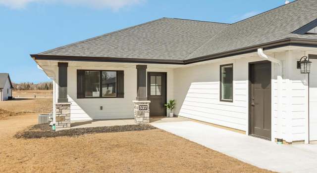 Photo of 527 Raybern Ct #10, Random Lake, WI 53075