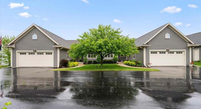 Photo of 537 W Juneau St Unit F, Hustisford, WI 53034