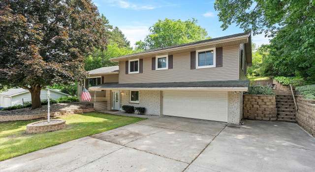 Photo of 310 Maple Ct, Random Lake, WI 53075