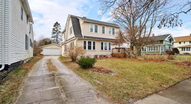 Photo of 524 N 4th St, Manitowoc, WI 54220