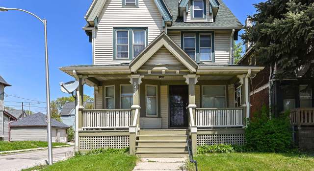 Photo of 2426 W Highland Ave, Milwaukee, WI 53233
