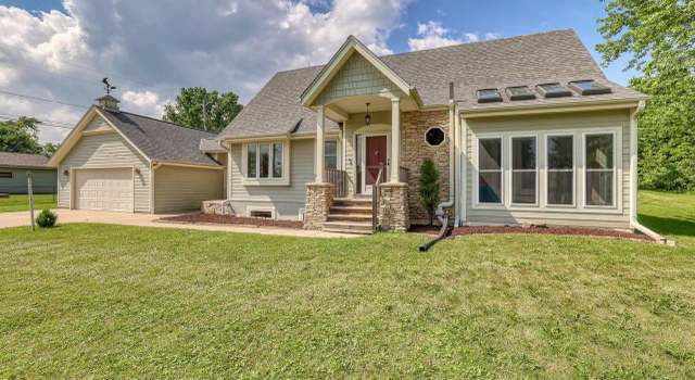Property at 3626 W Missouri Ave, Franklin, WI 53132, 4 beds, 3.5 baths
