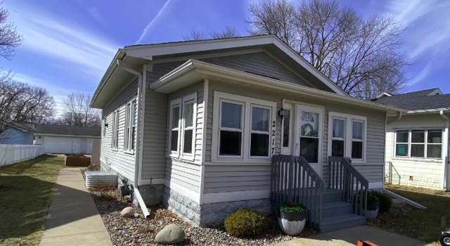 Photo of 2217 Wood St, La Crosse, WI 54603