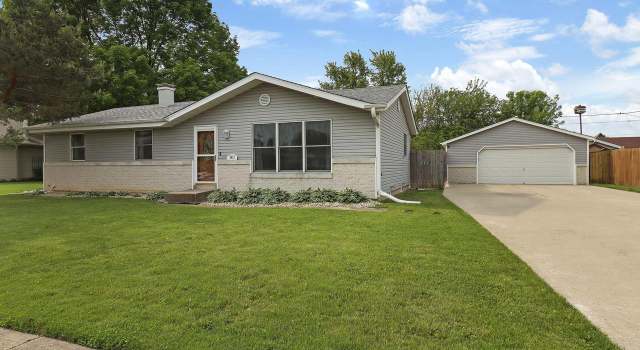 Photo of 5813 67th St, Kenosha, WI 53142