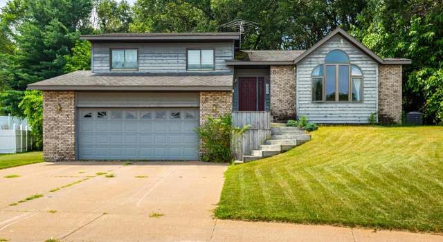 Photo of 1224 Red Cedar Ct, Onalaska, WI 54650
