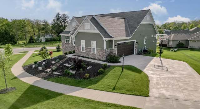 Photo of W239N7521 High Ridge Dr, Sussex, WI 53089