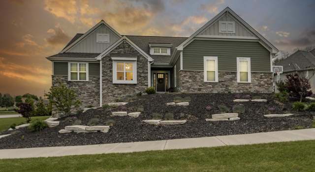 Photo of W239N7521 High Ridge Dr, Sussex, WI 53089