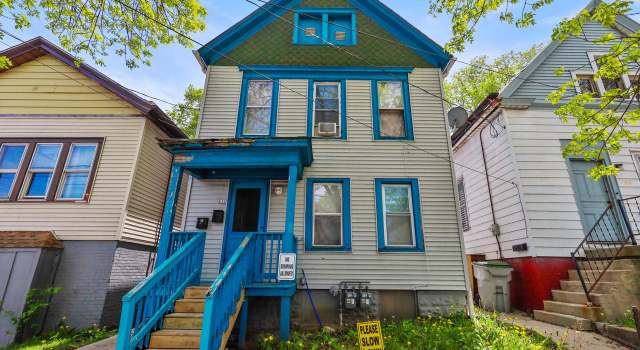 Photo of 511 W Maple St, Milwaukee, WI 53204