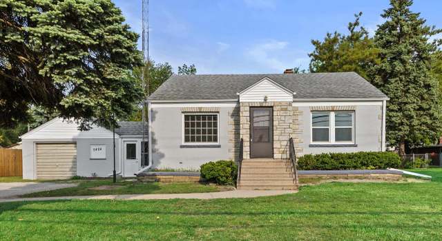 Photo of 5424 Green Bay Rd, Kenosha, WI 53144