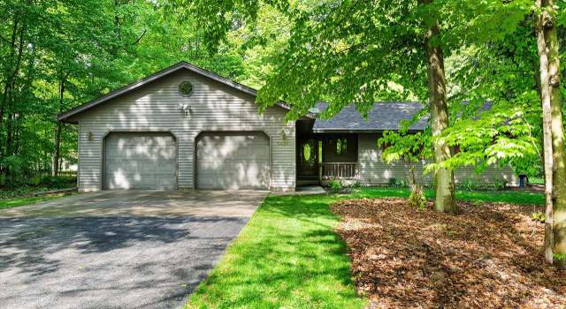 Photo of 5424 Timberline Ln, Sheboygan, WI 53081