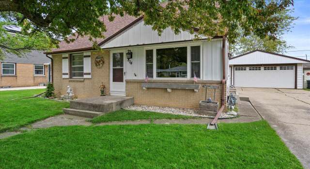 Photo of 804 Clark Ave, South Milwaukee, WI 53172
