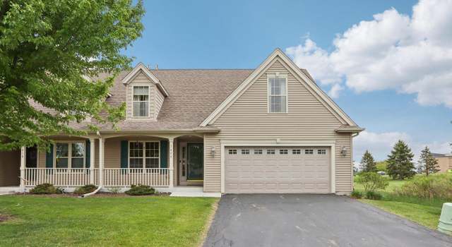 Photo of 1408 Groves Ln #12, Union Grove, WI 53182