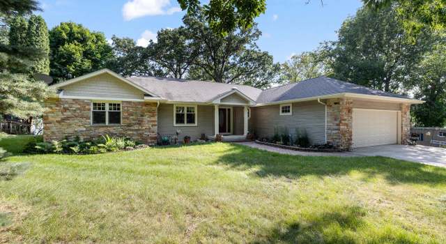 Photo of W10817 Blackhawk Trl, Fox Lake, WI 53933
