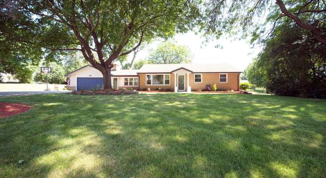 Photo of 15165 Franklin Dr, Brookfield, WI 53005