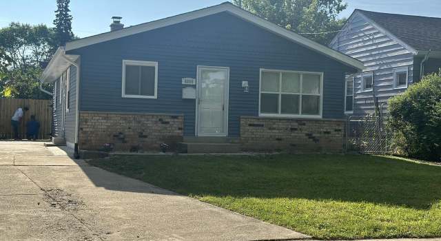 Photo of 4850 N 57th St, Milwaukee, WI 53218