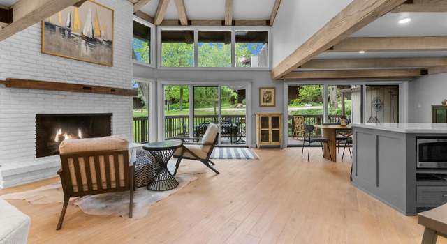 Photo of 845 Hillside Dr Unit G4, Fontana, WI 53125