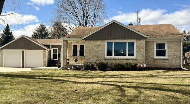 Photo of 113 S Orchard St, Thiensville, WI 53092