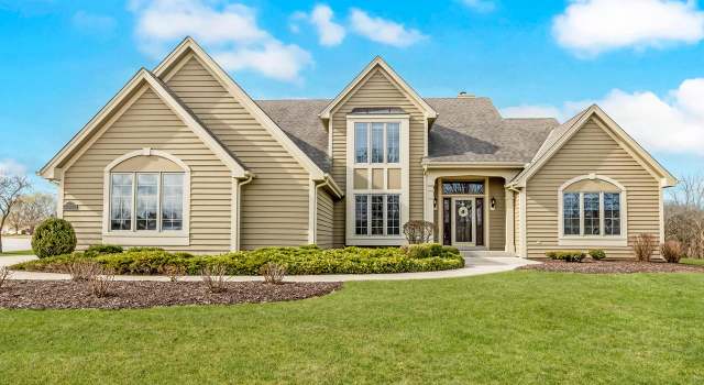 Photo of W150N10961 Dogwood Ct, Germantown, WI 53022