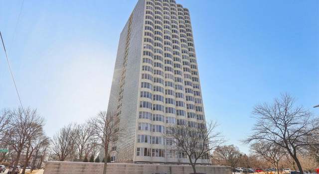 Photo of 2525 S Shore Dr Unit 5B, Milwaukee, WI 53207