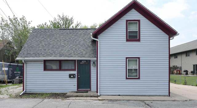 Photo of 206 Roberts St, Waukesha, WI 53188