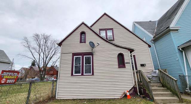 Photo of 2114 N 34th St, Milwaukee, WI 53208