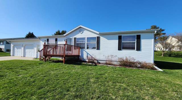 Photo of 922 Rose St, Cashton, WI 54619