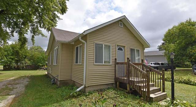 Photo of 2715 Marshall Sq, Kansasville, WI 53139