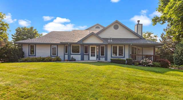 Photo of 619 Bay View Rd, Mukwonago, WI 53149