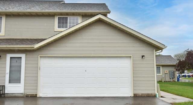 Photo of 429 Slinger Rd Unit T-4, Slinger, WI 53086