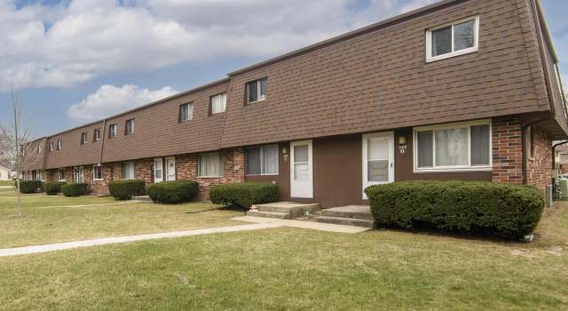 Photo of 1106 Fleetfoot Dr Unit H, Waukesha, WI 53186