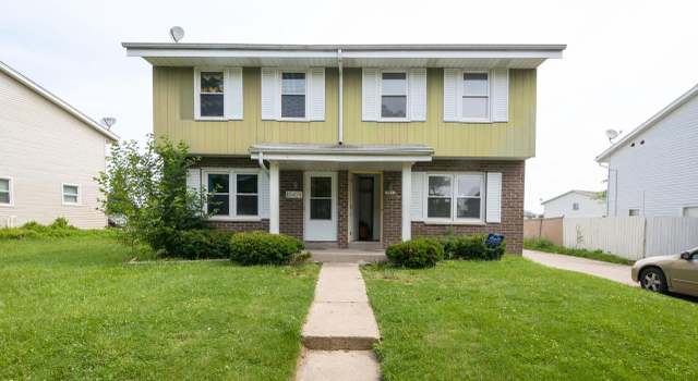 Photo of 10422 W Kiehnau Ave #10424, Milwaukee, WI 53224