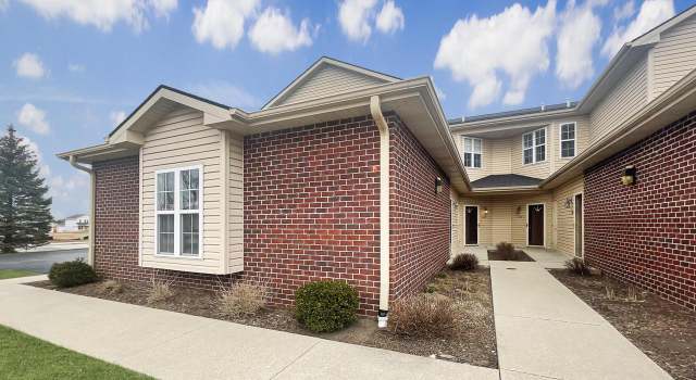 Photo of 1039 Covington Dr, Sheboygan Falls, WI 53085