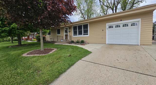 Photo of 774 S Main St, Hartford, WI 53027