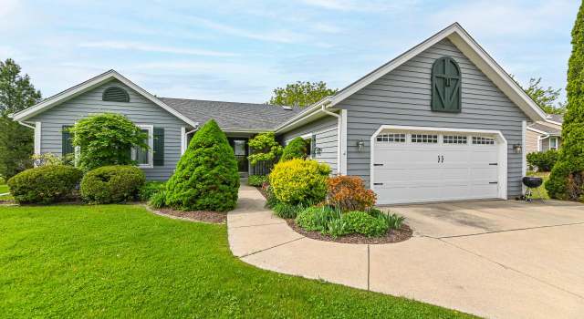 Photo of 28715 Sunflower Ln, Waterford, WI 53185