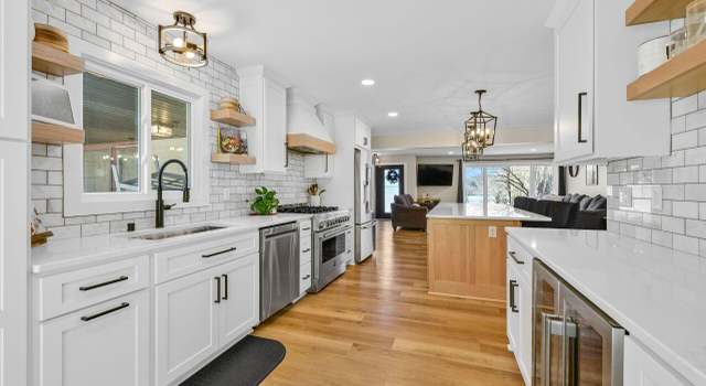 Photo of W207S8686 Hillendale Dr, Muskego, WI 53150