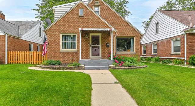 Photo of 2813 N 82nd St, Milwaukee, WI 53222