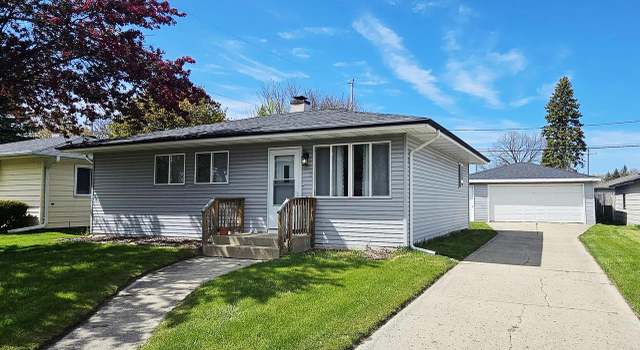 Photo of 1732 85th St, Kenosha, WI 53143