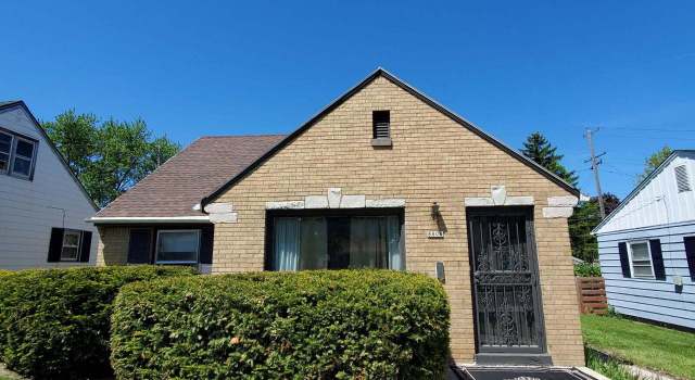 Photo of 8808 W Burleigh St, Milwaukee, WI 53222