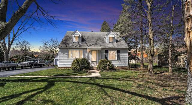 Photo of 4825 S 39th St, Greenfield, WI 53221