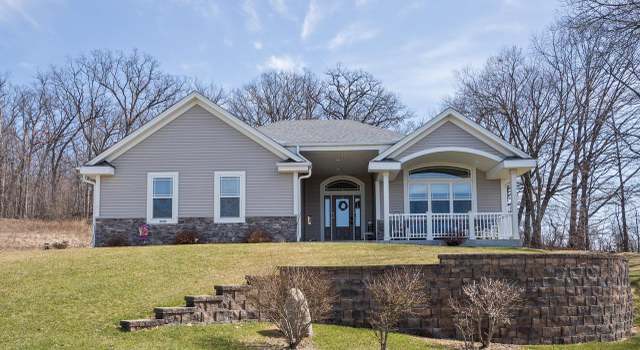 Photo of N604 S Hickory Hills Dr, Oconomowoc, WI 53066