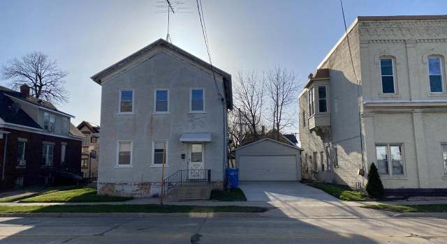 Photo of 506 N Fourth St, Watertown, WI 53094
